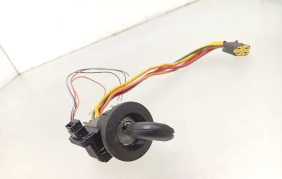 Renault Scenic I Ignition lock 02343B
