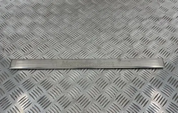 Mercedes-Benz E W212 Front sill trim cover A2126860936