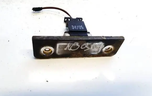 Skoda Octavia Mk2 (1Z) Number plate light 1z0943021