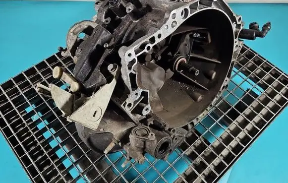 Citroen C4 I Manual 5 speed gearbox 20DP42 IMPRK1561189