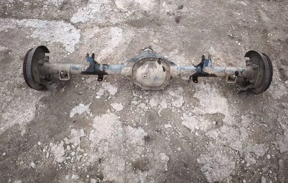 Volkswagen Amarok Rear axle beam 