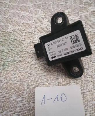 Mercedes-Benz GL X164 Airbag deployment crash/impact sensor A0038212751 5WK43901