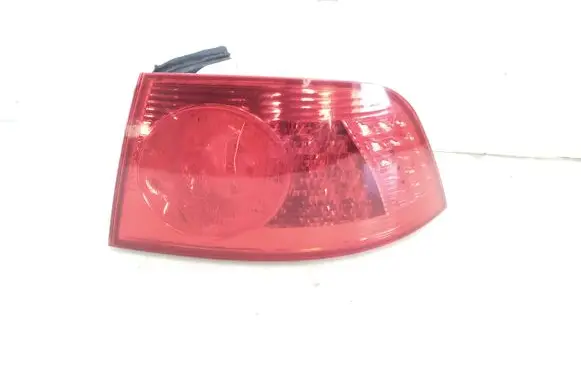 Volkswagen Phaeton Rear/tail lights