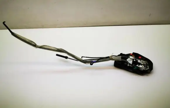 Chrysler 300 - 300C Front door lock