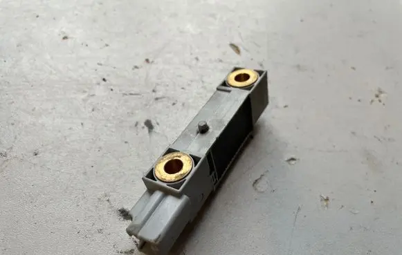 Volvo S60 Airbag deployment crash/impact sensor 9452777