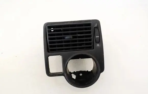 Volkswagen Golf IV Dash center air vent grill 1j1819983b 1j1815715a