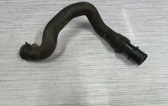 Mini Cooper Countryman R60 Engine coolant pipe/hose 9802098 17129802098