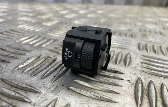 Peugeot 3008 II Headlight level height control switch 98095437ZD 20180905 95835T02