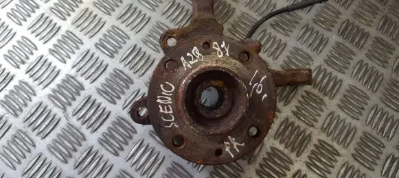 Renault Scenic I Front wheel hub