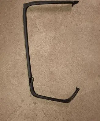 Renault Laguna III Rear door glass trim molding 822740005R MP6133
