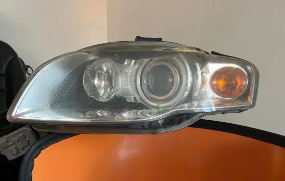 Audi A4 S4 B7 8E 8H Headlight/headlamp 8E0941029AS