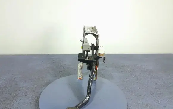 Suzuki SX4 Accelerator throttle pedal