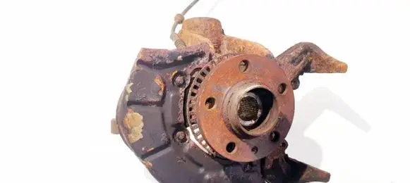 Volkswagen Golf IV Front wheel hub