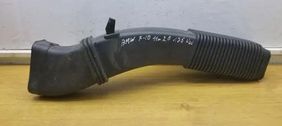 BMW 5 F10 F11 Air intake duct part 781159703 13717811597 7811597