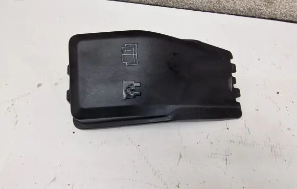 Volvo S80 Fuse box cover 6G9T14A076