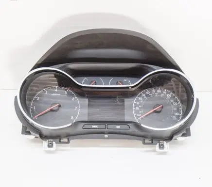 Opel Crossland X Speedometer (instrument cluster) 9831003580 SN30436208