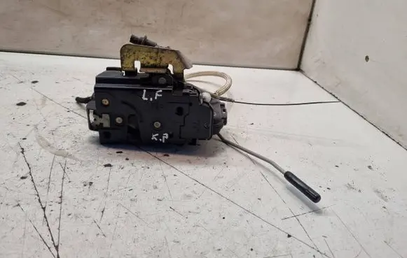 Audi A6 S6 C5 4B Front door lock 4B1837015B