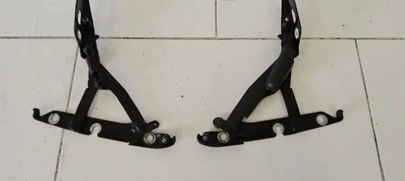 Audi A6 S6 C5 4B Tailgate/trunk/boot hinge