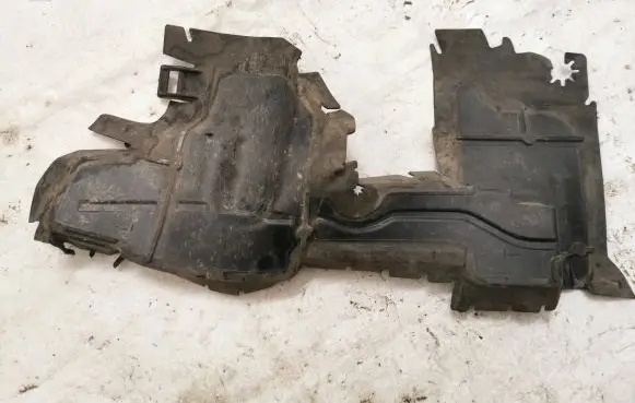 Citroen Berlingo Radiator trim 900666210 9066610