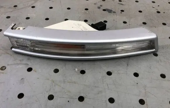 Volkswagen PASSAT B6 Front indicator light C0L0RCAP