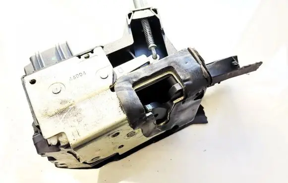Ford Fusion Front door lock