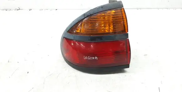 Renault Laguna I Rear/tail lights