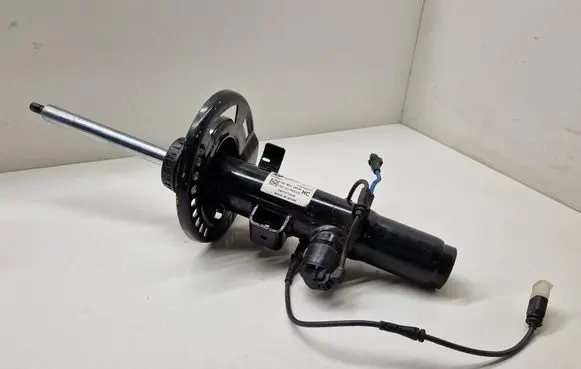 BMW i4 Front shock absorber/damper 6886253