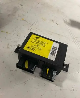 Ford Galaxy Immobilizer control unit/module 7M5953257D YM2119A366DB 73659512
