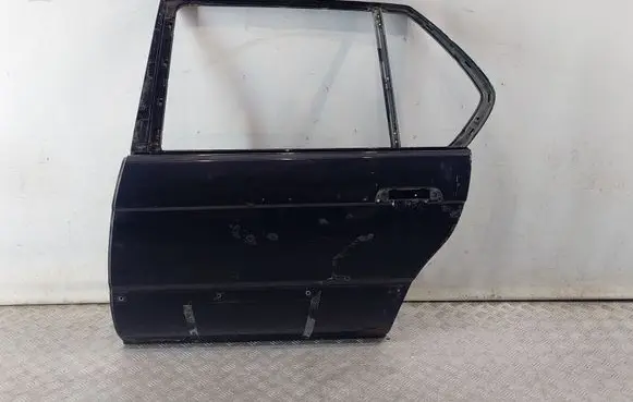 BMW 5 E34 Rear door