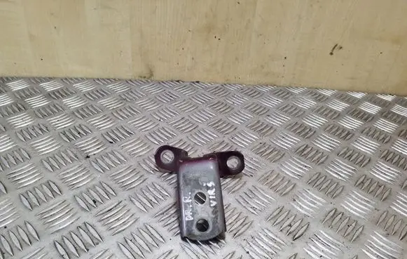 Toyota Corolla Verso E121 Front door upper hinge