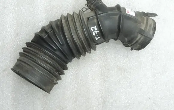 Toyota Corolla Verso AR10 Air intake hose/pipe 178800R010