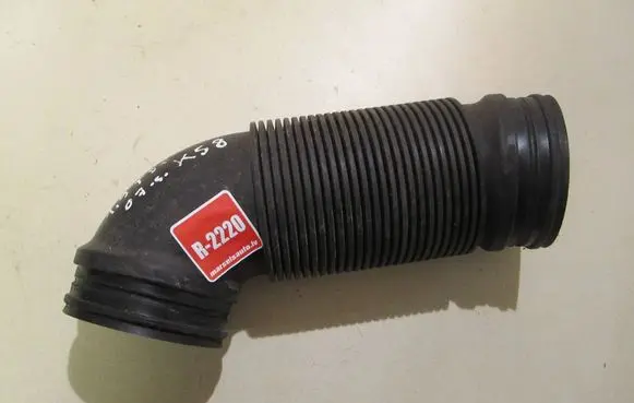 Skoda Octavia Mk2 (1Z) Air intake hose/pipe 1K0129684B 146148DE