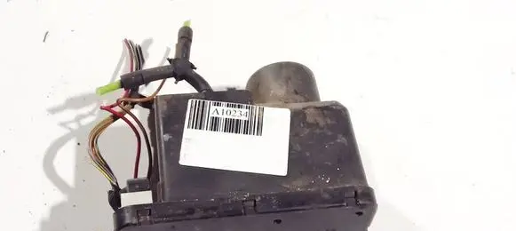 Audi 80 90 S2 B4 Vacuum pump 4a0862257c