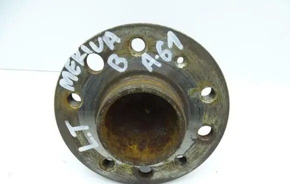 Opel Meriva B Rear wheel bearing hub 