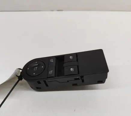 Opel Zafira C Electric window control switch 13228706