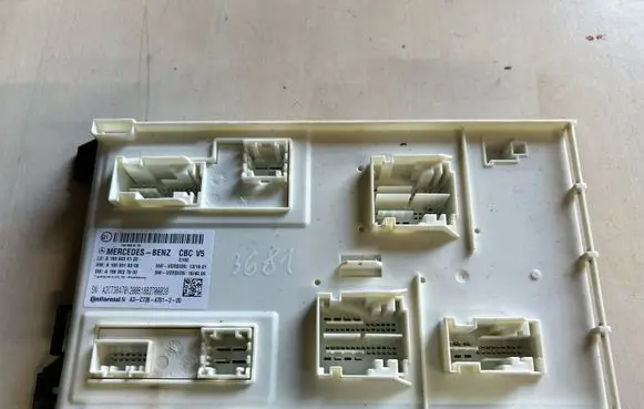 Mercedes-Benz GLE (W166 - C292) SAM control unit A1569027900