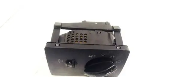 Ford Focus Light switch 7M5T13A024MA