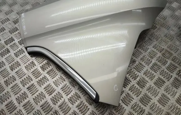 Ford B-MAX Rear bumper corner part panel trim 