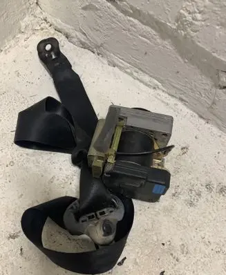 Skoda Octavia Mk1 (1U) Front seatbelt