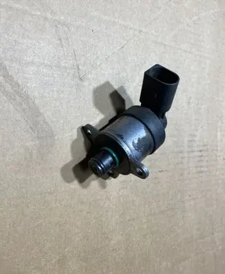 Mercedes-Benz Sprinter W901 W902 W903 W904 Sensor 0928400508