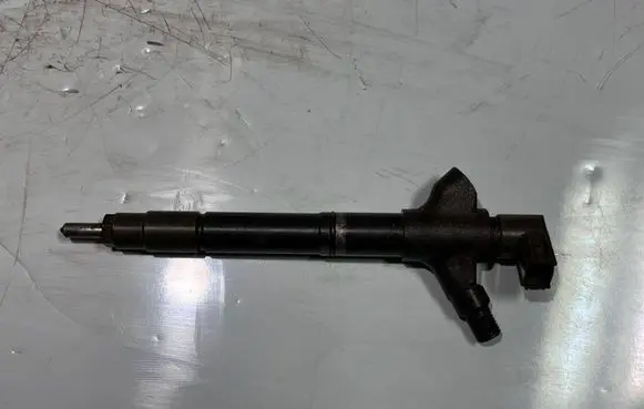 Toyota RAV 4 (XA30) Fuel injector 2367026061 03S03069