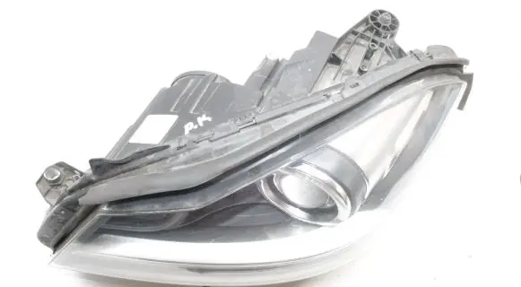 Mercedes-Benz C W204 Headlight/headlamp A2048204539