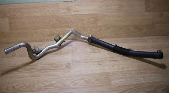 Toyota Auris 150 Coolant pipe/hose 