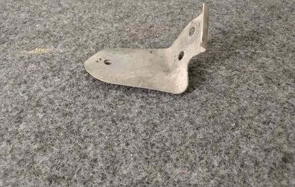 Jaguar XF X250 Headlight/headlamp mounting bracket