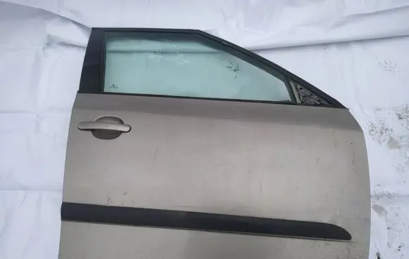 Skoda Fabia Mk2 (5J) Front door pilkos