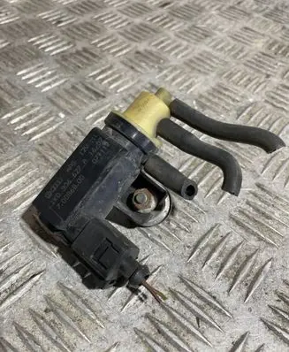 Volkswagen Golf V Vacuum valve 1K0906627A 70086800 07T112