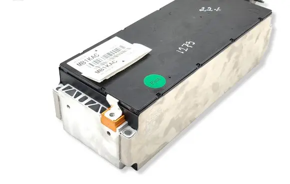 Citroen C4 III e-C4 Hybrid / Electric Car Battery Cell 9833039180 B945601