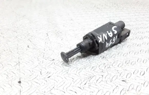Clutch pedal sensor