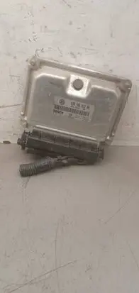 Skoda Fabia Mk1 (6Y) Engine control unit/module 038906012HR 1039S01943 0281011321