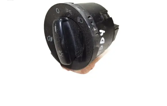 Volkswagen Caddy Light switch 1K0941431B